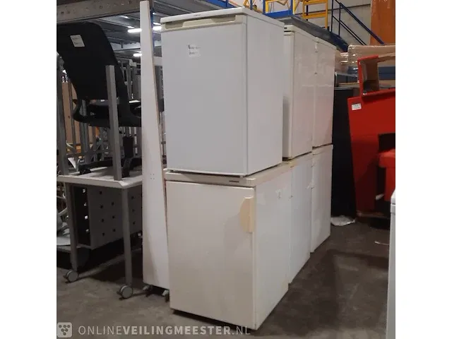 6x koelkast o.a inventum/liebherr - afbeelding 1 van  13