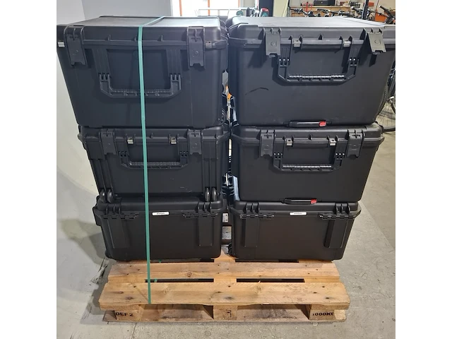 6x kunststof flightcase - afbeelding 10 van  10