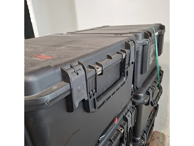 6x kunststof flightcase - afbeelding 4 van  10