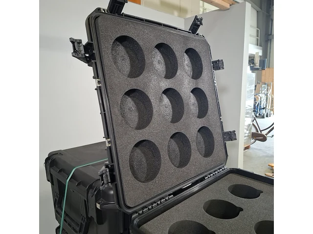 6x kunststof flightcase - afbeelding 9 van  10