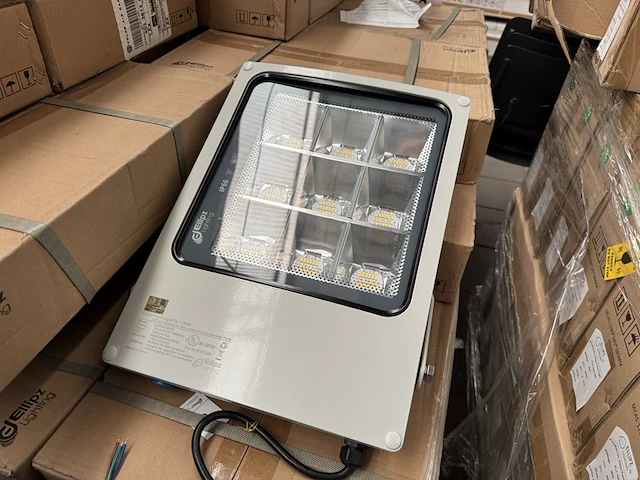 6x led flood light fl1 135w 4000k ellipz lighting - afbeelding 1 van  6