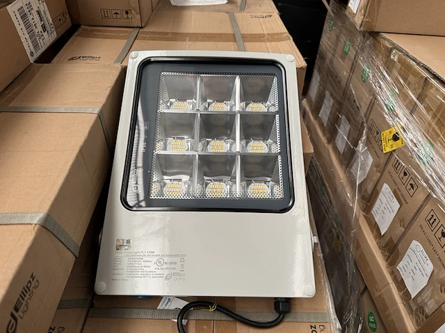 6x led flood light fl1 135w 4000k ellipz lighting - afbeelding 2 van  6