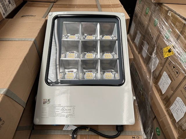 6x led flood light fl1 135w 4000k ellipz lighting - afbeelding 2 van  5