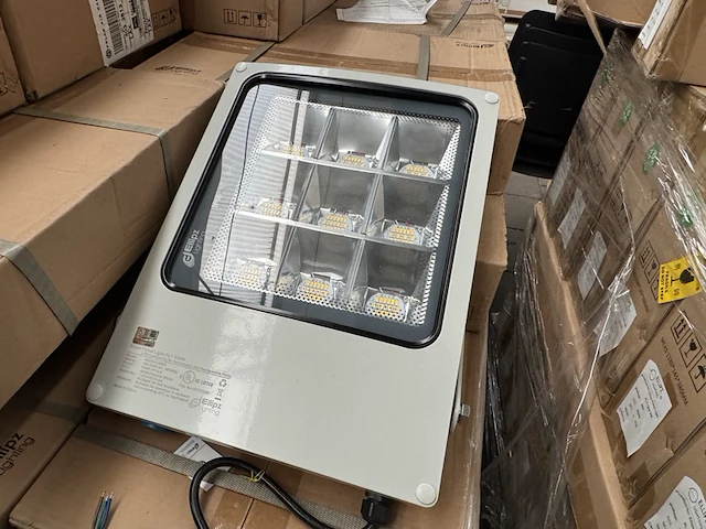 6x led flood light fl1 135w 4000k ellipz lighting - afbeelding 1 van  5