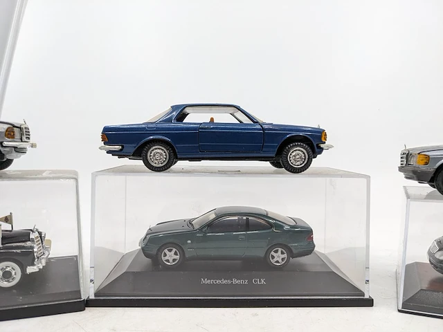 6x miniatuur o.a. maisto - afbeelding 3 van  4