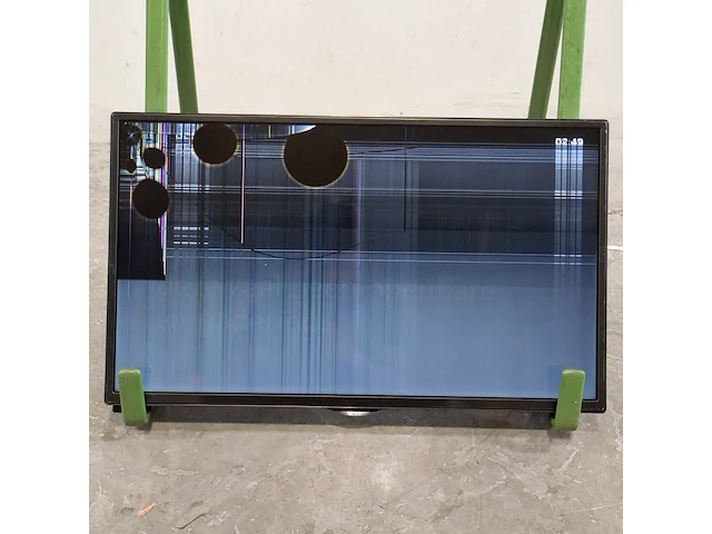 6x monitor (4x defect), lg, o.a 32sm5ke-b - afbeelding 3 van  12