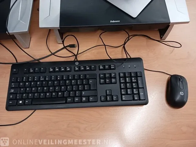6x monitor hp elitedisplay e232, met 3 dockingstation - afbeelding 13 van  21