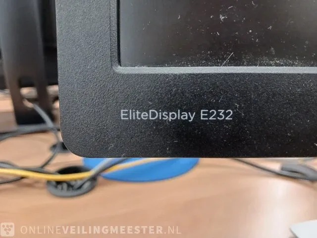 6x monitor hp elitedisplay e232, met 3 dockingstation - afbeelding 16 van  21