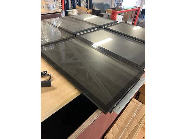 6x open-frame touch monitor 2294l 21,5" 1920x1080 elo, e327914 - afbeelding 8 van  8