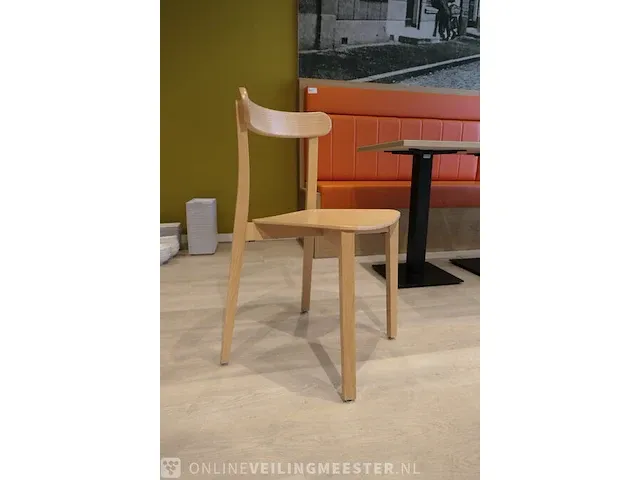 6x restauranttafel met 6x houten stoel - afbeelding 7 van  9