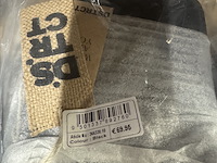 6x schoudertas, dstrct, diverse kleren - afbeelding 6 van  7