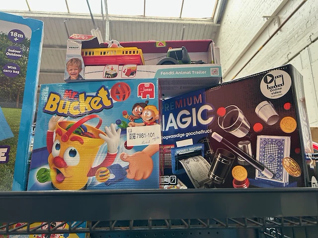 6x speelgoed w.o. magic box, mr. bucket w.o. jumbo, bs toys - afbeelding 2 van  5