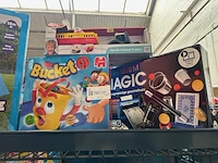 6x speelgoed w.o. magic box, mr. bucket w.o. jumbo, bs toys - afbeelding 2 van  5
