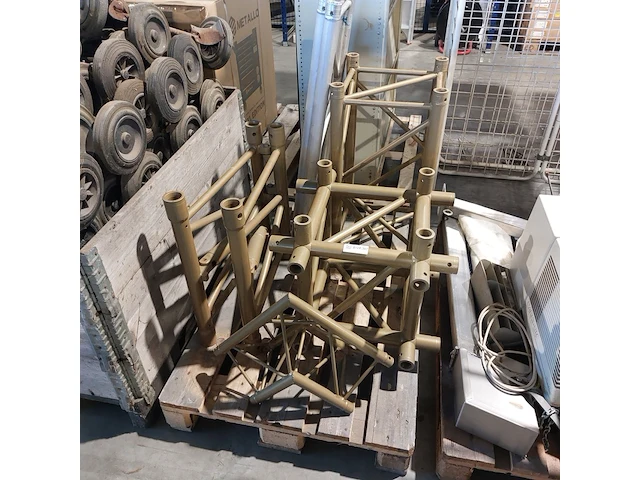 6x truss - afbeelding 1 van  6
