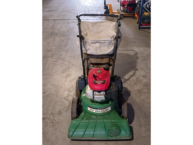 6x tuingereedschap, o.a. husqvarna en john deere - afbeelding 34 van  35