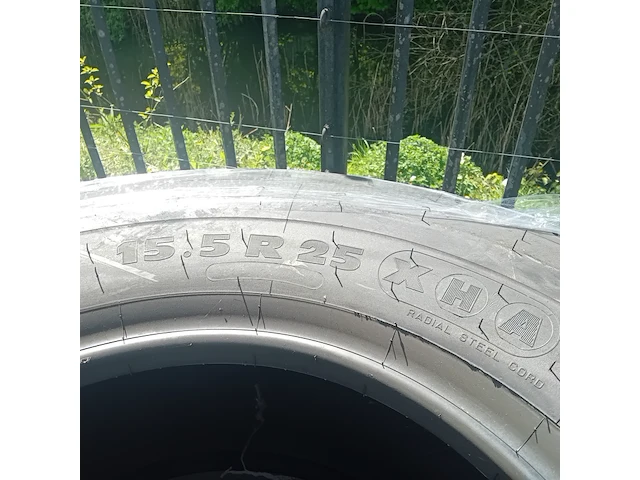 6x vrachtwagenband, michelin, xha - afbeelding 5 van  9