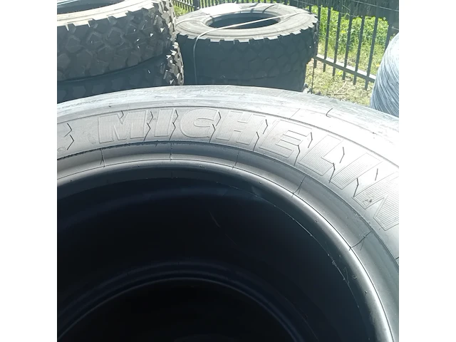 6x vrachtwagenband, michelin, xha - afbeelding 6 van  9