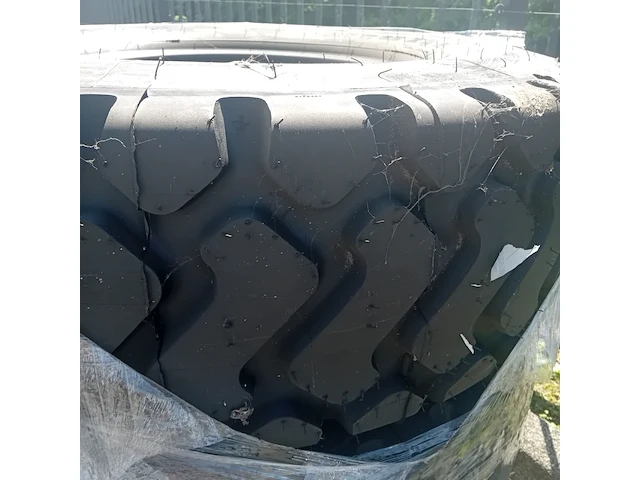 6x vrachtwagenband, michelin, xha - afbeelding 8 van  9