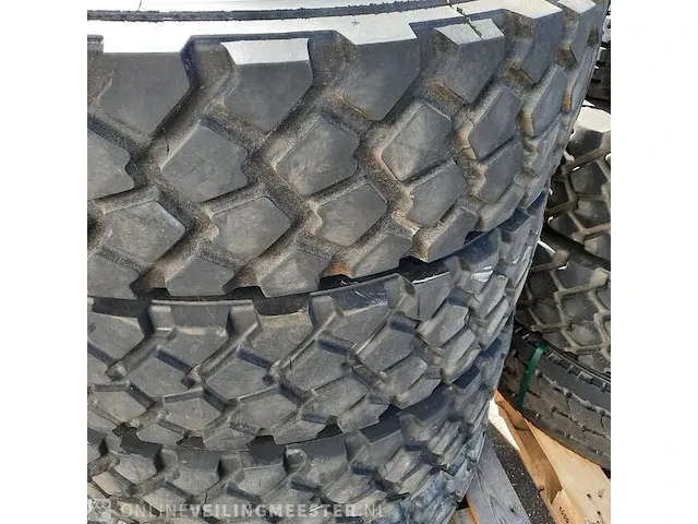 6x vrachtwagenband michelin, xzl - afbeelding 5 van  5