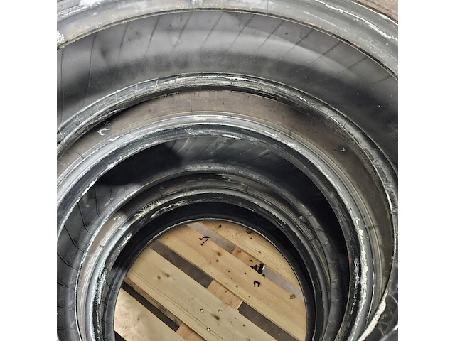 6x vrachtwagenband, michelin, xzl - afbeelding 4 van  5