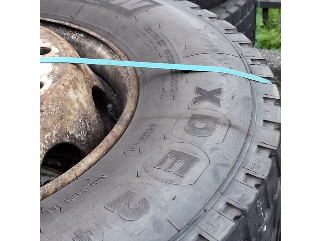 6x vrachtwagenband op velg, michelin, xde 2+, xze2+ - afbeelding 9 van  14