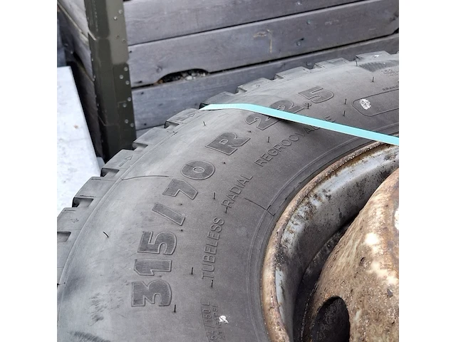 6x vrachtwagenband op velg, michelin, xde 2+, xze2+ - afbeelding 10 van  14
