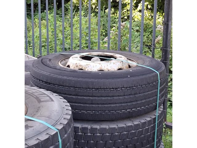 6x vrachtwagenband op velg, michelin, xde 2+, xze2+ - afbeelding 14 van  14