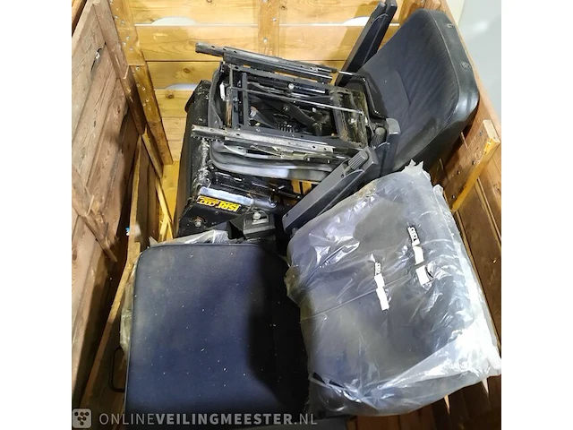 6x vrachtwagenstoel o.a isri/daf - afbeelding 2 van  9