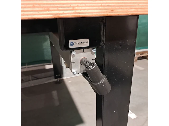 6x werktafel, techni meubel - afbeelding 3 van  12