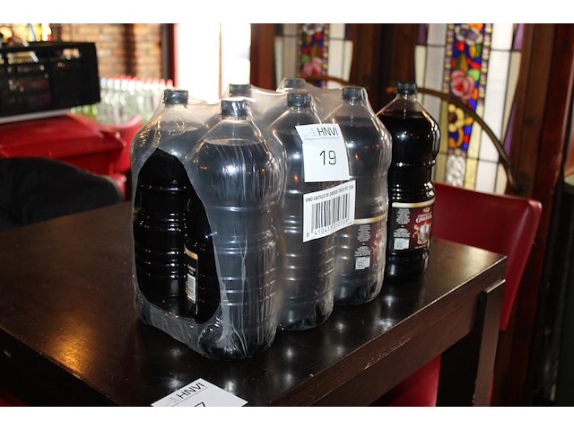 7 flessen rode wijn castillo de gredos. totaal 14 liter. - afbeelding 1 van  1