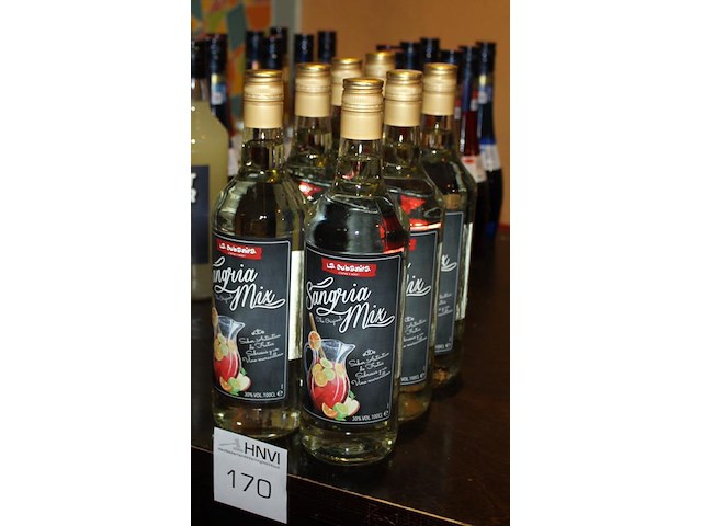 7 flessen sangria mix. - afbeelding 2 van  2