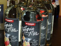 7 flessen sangria mix. - afbeelding 2 van  2