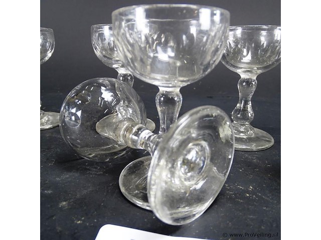 7 kristallen glazen - afbeelding 5 van  5