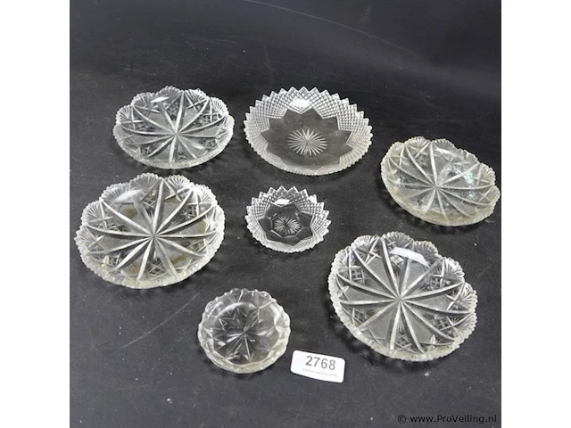 7 kristallen schalen - afbeelding 2 van  5
