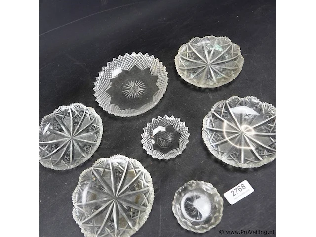 7 kristallen schalen - afbeelding 4 van  5