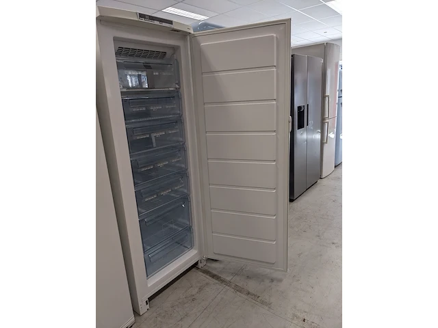 7 laden vriezer no frost aeg no frost, 75320-ga, wit - afbeelding 2 van  5