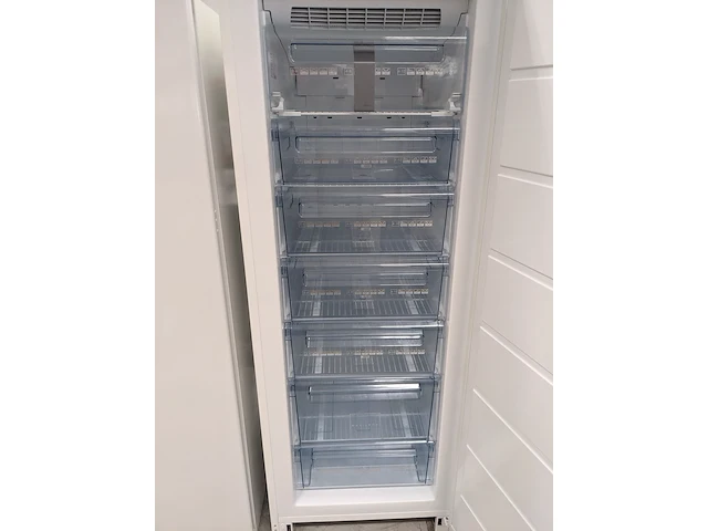 7 laden vriezer no frost aeg no frost, 75320-ga, wit - afbeelding 3 van  5
