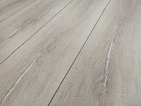 7 m2 laminaat plank - 1200 x 191 x 8 mm
