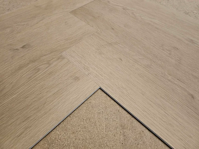 7 m2 pvc spc click visgraat - 750 x 150 x 5 mm - afbeelding 2 van  3