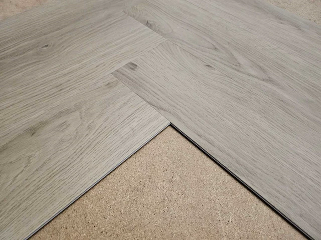 7 m2 pvc spc click visgraat - 750 x 150 x 6 mm - afbeelding 2 van  3