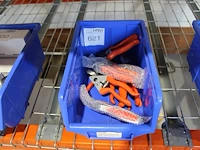 7 snoeischaren in kunststof bak. - afbeelding 1 van  2