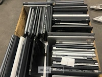 ± 70 laptops mix, niet getest op werking, kan incompleet zijn of scherm beschadigd - afbeelding 3 van  4