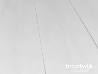 70 m2 pvc-dryback stroken - 1220 x 228 x 2,5 mm - afbeelding 1 van  4