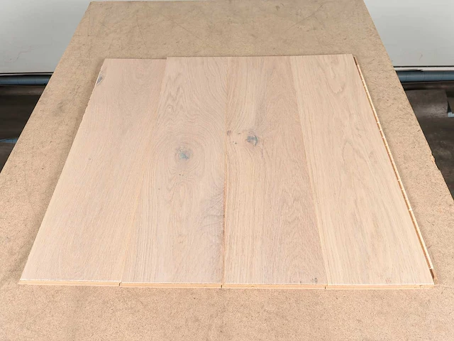 71 m2 parket eiken mutliplank - 725 x 180 x 14 mm - afbeelding 3 van  4