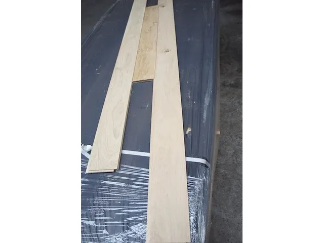 71,10 m² eiken planchetten - afbeelding 2 van  5