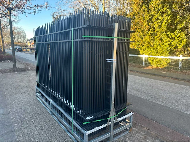 72 m spijlen hekwerk (24x) - afbeelding 2 van  6