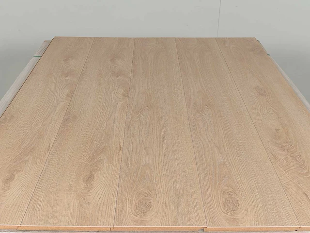 73 m2 laminaat plank - 1200 x 191 x 8 mm - afbeelding 3 van  4