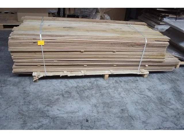 73,63 m² eiken planchetten - afbeelding 1 van  5