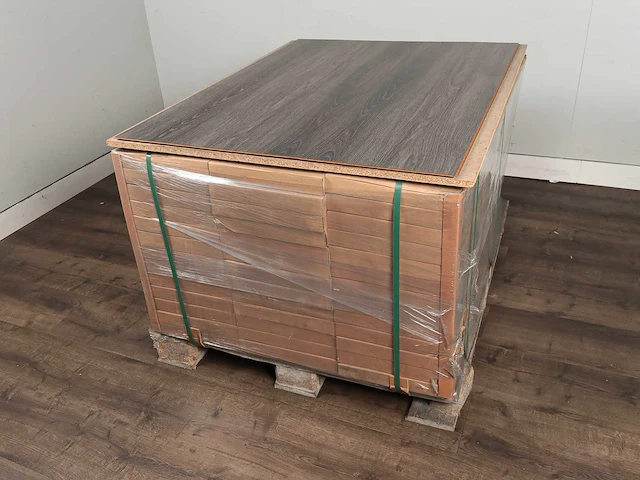 74 m2 pvc click plank op hdf - 1222 x 182 x 9 mm - afbeelding 4 van  4