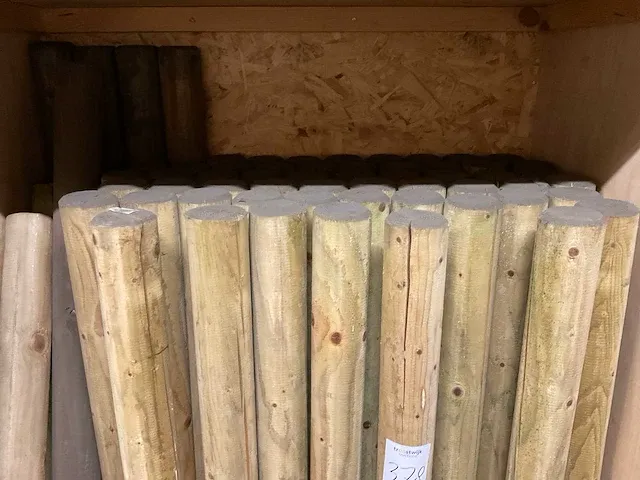 75x9 geïmpregneerde palissade tuinpaal (60x) - afbeelding 2 van  2